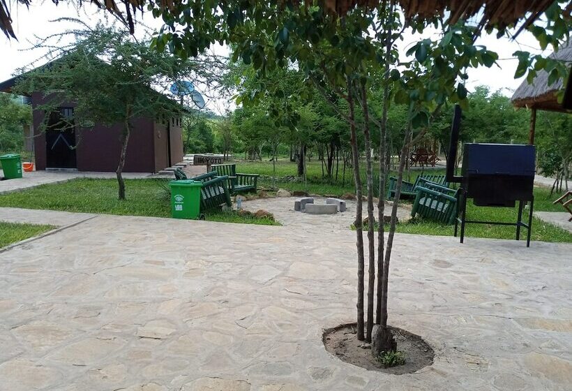 Отель Ritungu Camp