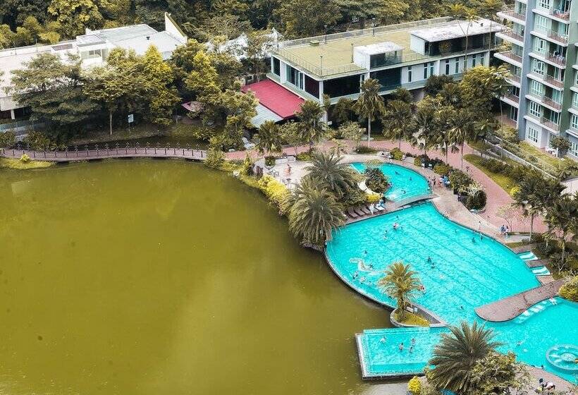 בית מלון כפרי The Haven Lakeside Suites By Verve