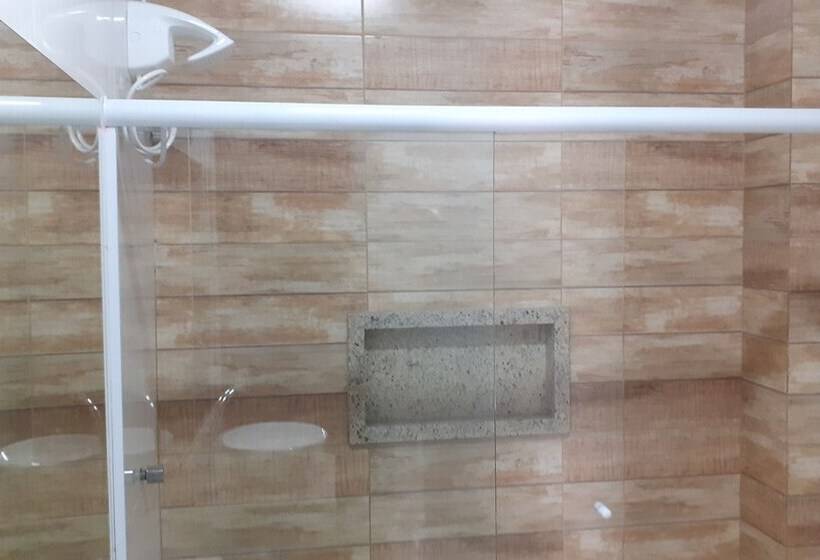 膳宿费 Clm House Buzios