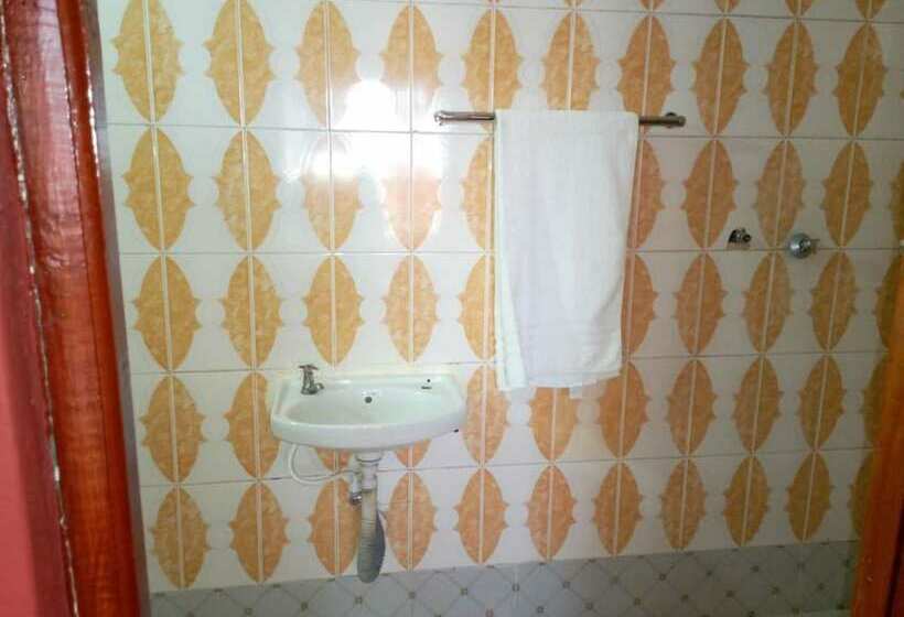 پانسیون Dream World Guest House