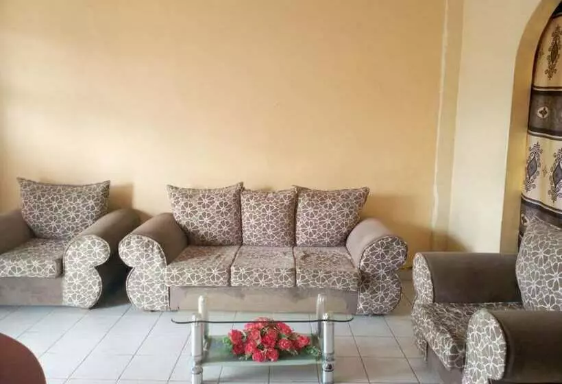 پانسیون Dream World Guest House