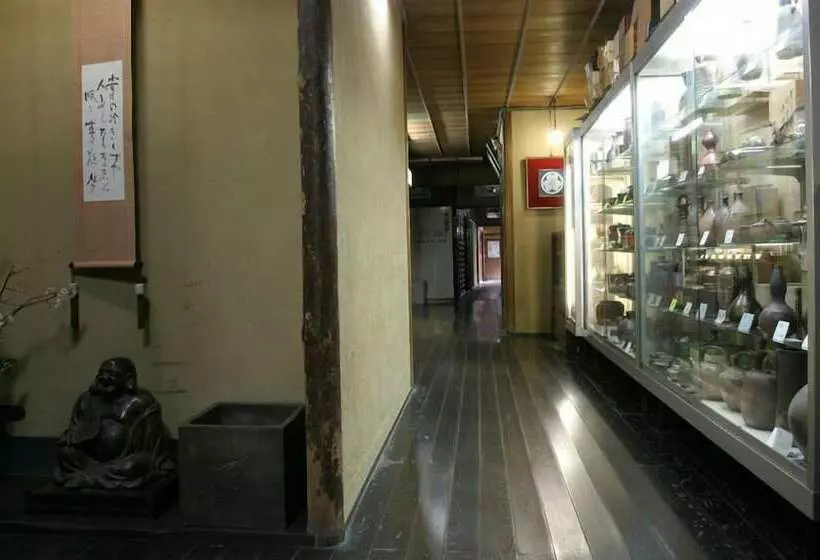 Majatalo Ebisuya Araki Ryokan