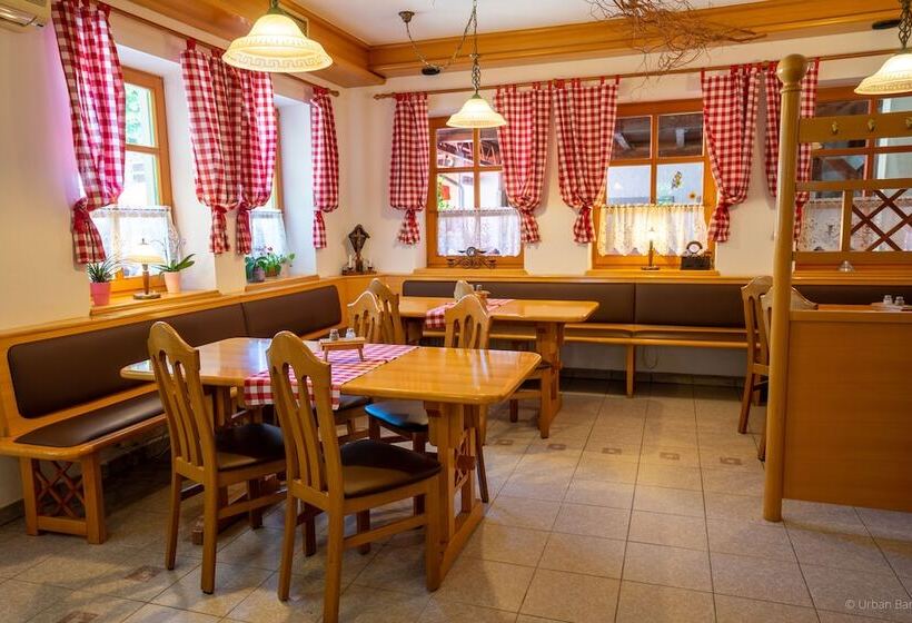 پانسیون Gostilna Logar