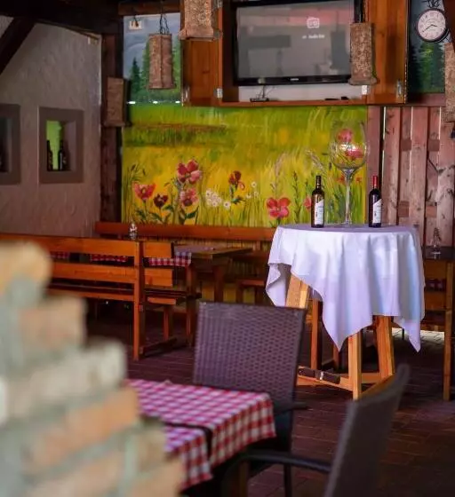 پانسیون Gostilna Logar