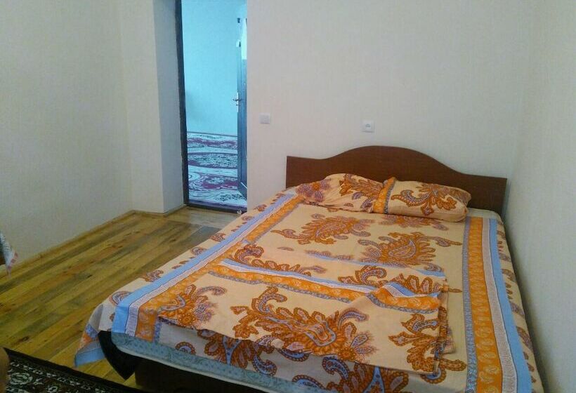 پانسیون Guest House Urgench