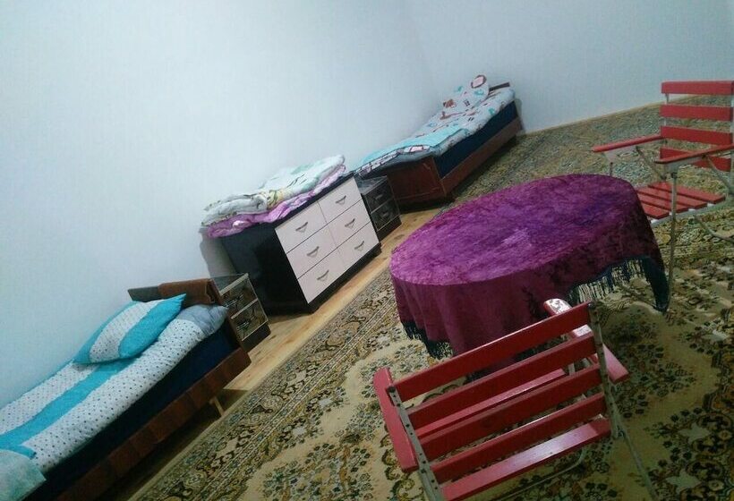 پانسیون Guest House Urgench