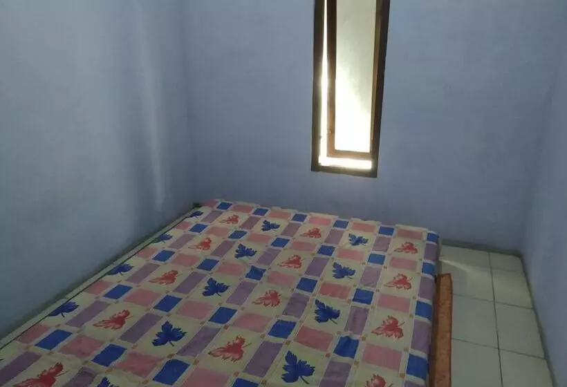 پانسیون Homestay Banyumili