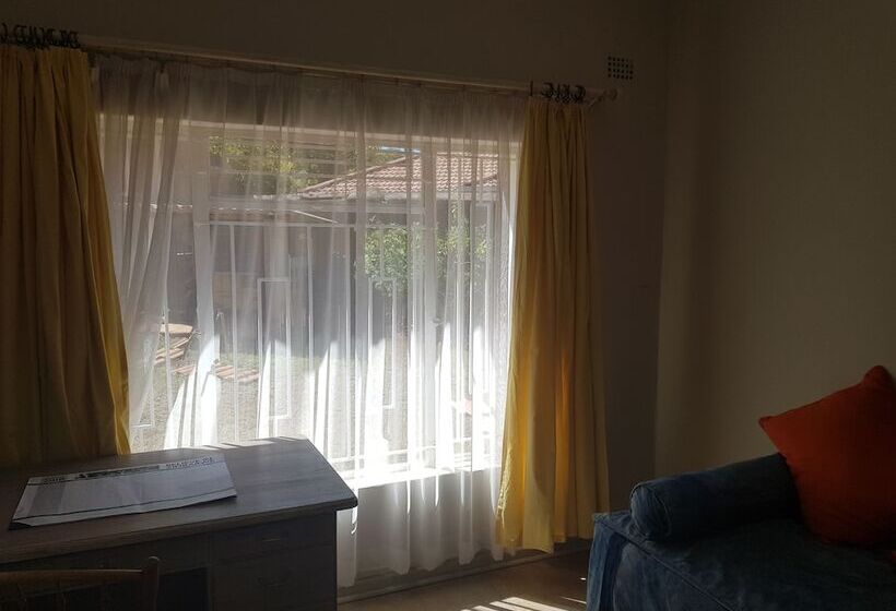 پانسیون Pachigomo Guest House