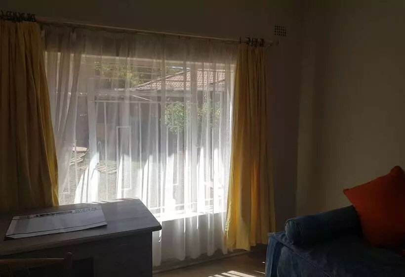 پانسیون Pachigomo Guest House