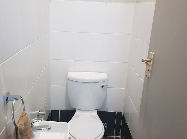 پانسیون Pachigomo Guest House