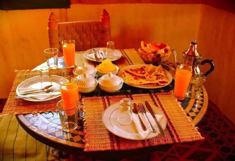 پانسیون Riad Bleu Afriqua