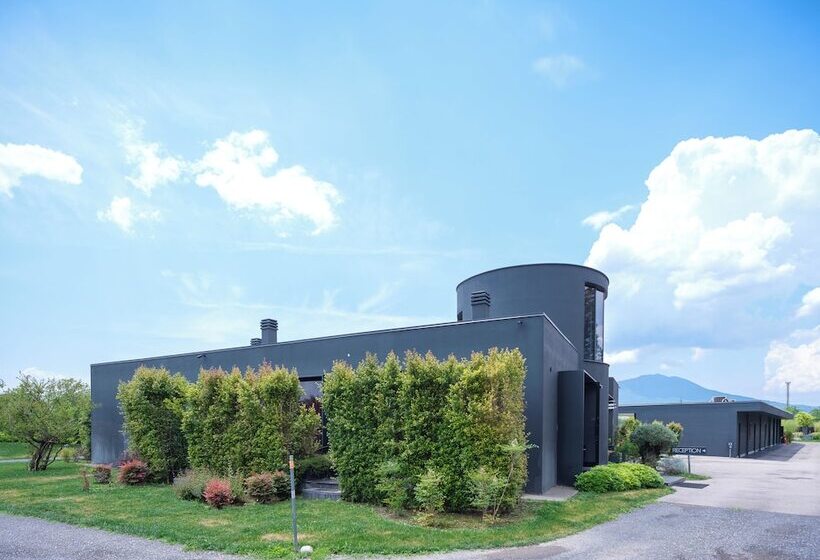 פנסיון Secret Garden