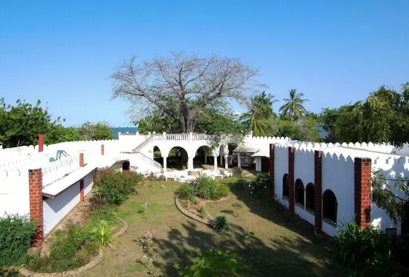 Majatalo The Vagabond Lodge