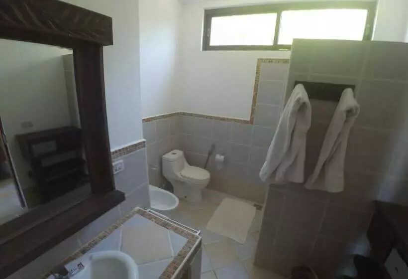 Majatalo The Vagabond Lodge