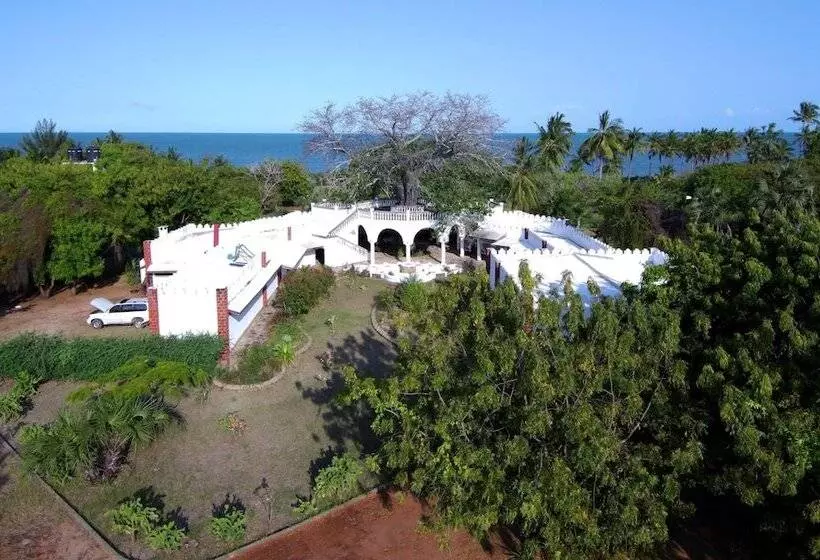 Majatalo The Vagabond Lodge