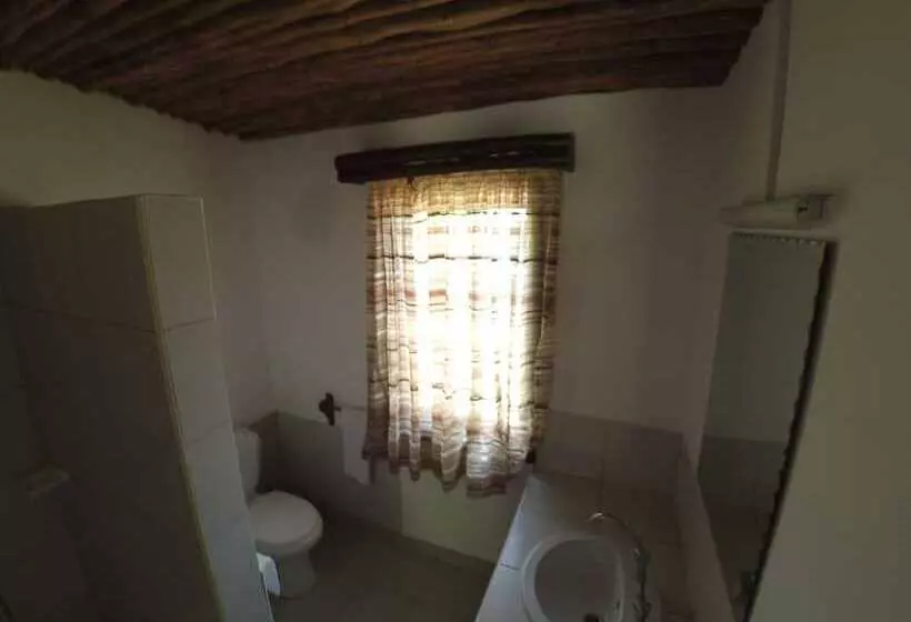 Majatalo The Vagabond Lodge