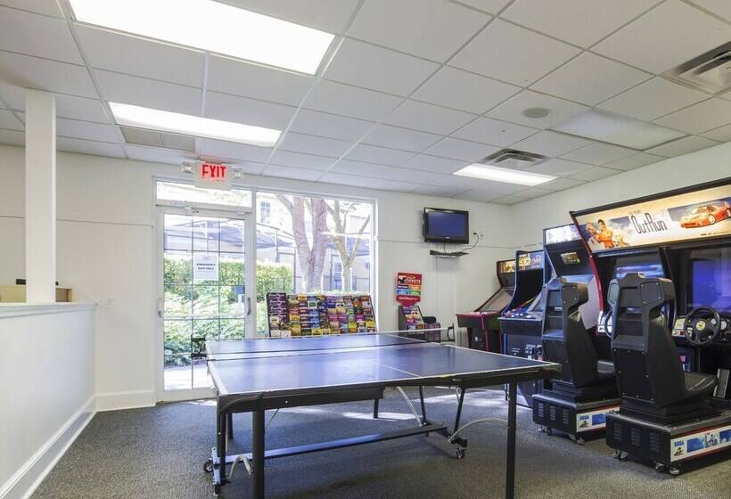 Walkin On Sunshine By Villadirect