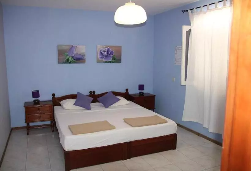 هاستل Residencial Raiar