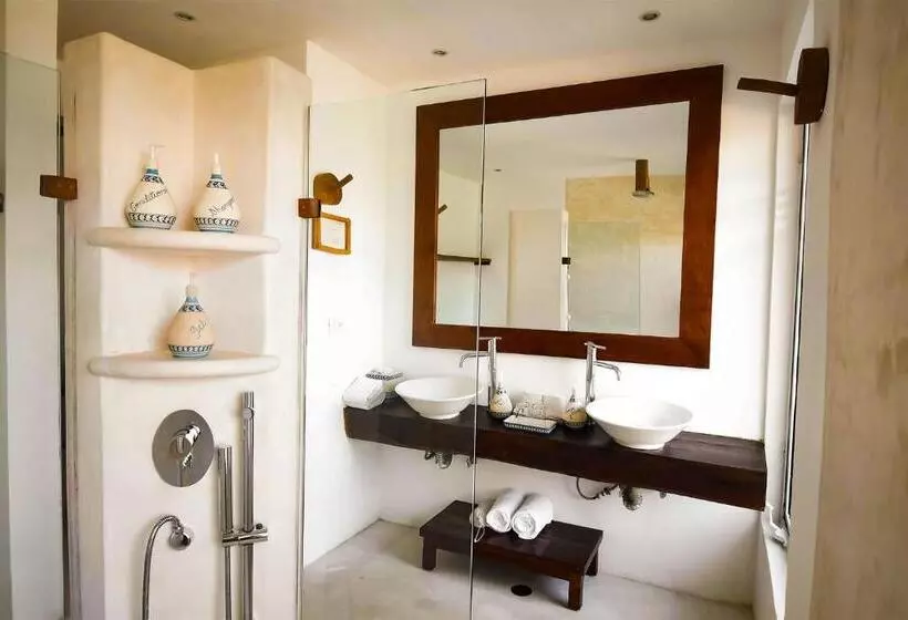 Cabanas Tulum Beach Hotel & Spa