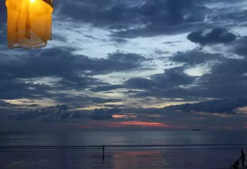 Golden Bay Cottage   Sha Extra Plus