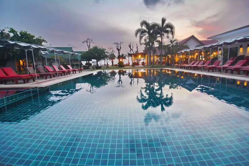 Golden Bay Cottage   Sha Extra Plus