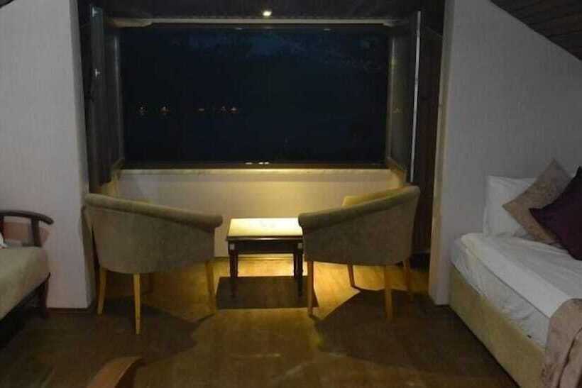 ホテル Abant Gol Evleri