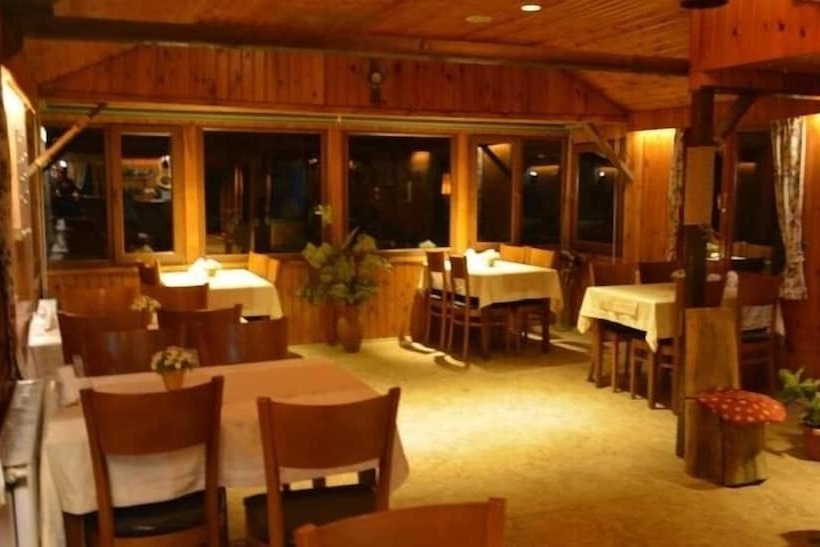 ホテル Abant Gol Evleri