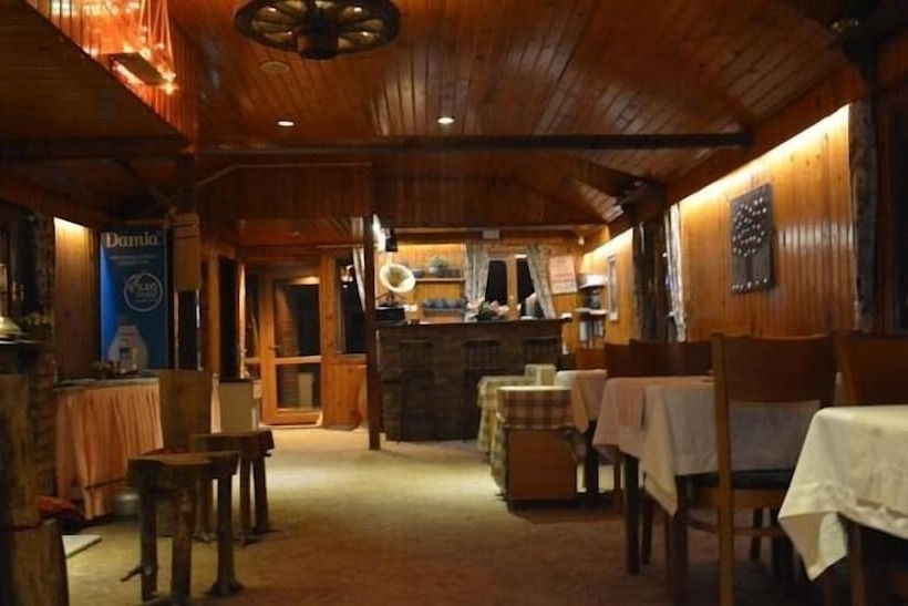 ホテル Abant Gol Evleri