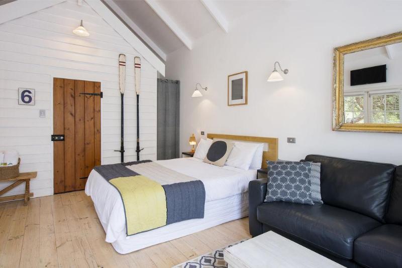 فندق Beach Huts Middleton