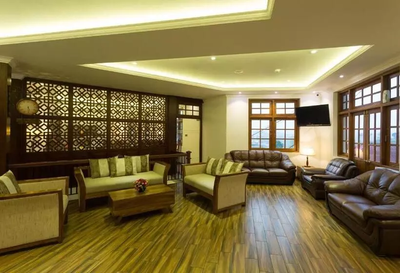 Hotel Heaven Seven  Nuwara Eliya