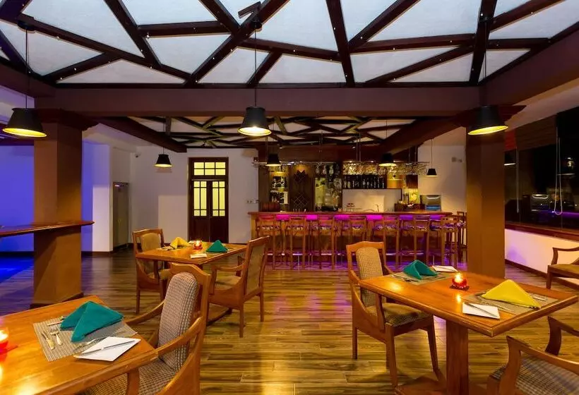 Hotel Heaven Seven  Nuwara Eliya