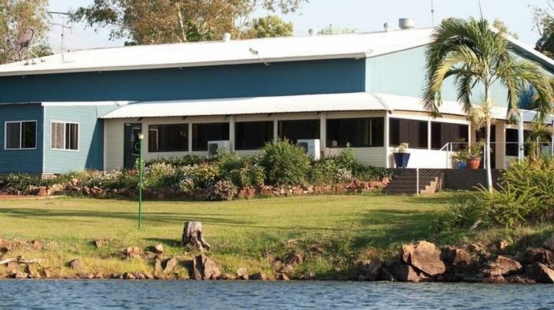 فندق Lake Bennett Resort