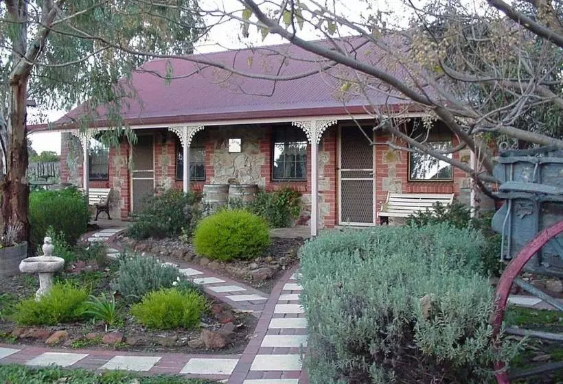 בית מלון כפרי Langmeil Cottages