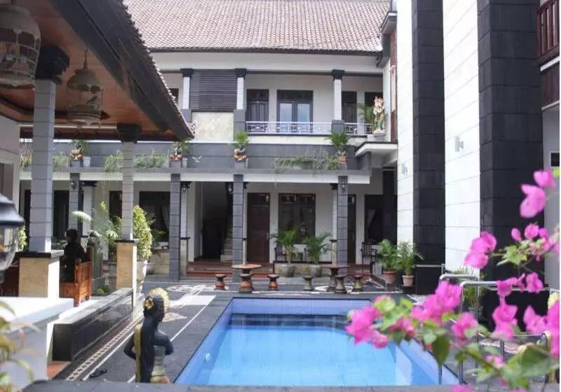 Hotel New Asta Graha Guesthouse