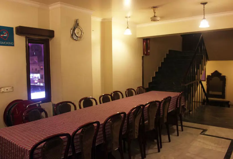 ホテル Oyo Rooms Paharganj Db Gupta Road 2