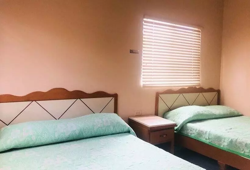 בית מלון כפרי Posada Los Olivos Los Mochis