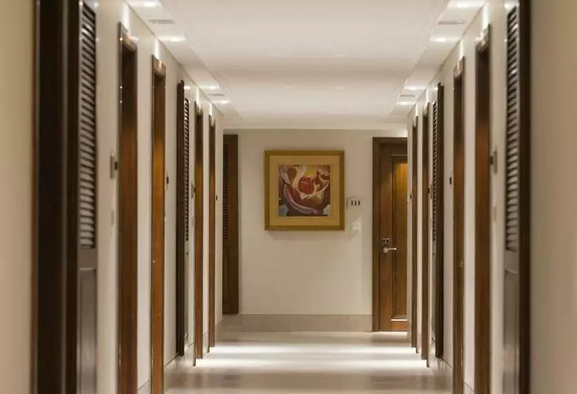 Hotel Santika Seminyak