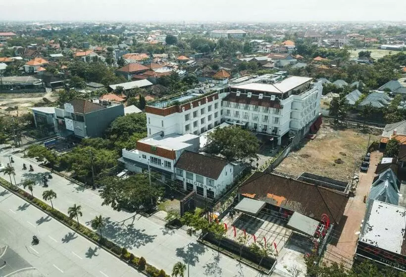 Hotel Santika Seminyak