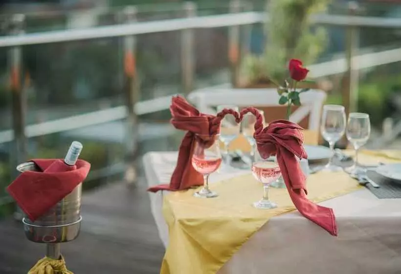 Hotel Santika Seminyak