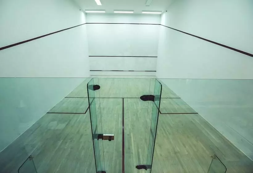 酒店 Shangri La Apartments