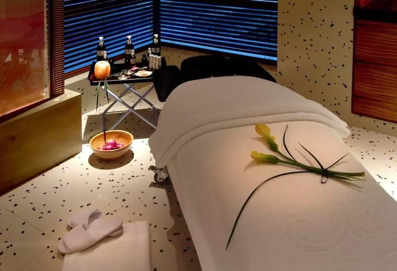 酒店 Shangri La Apartments