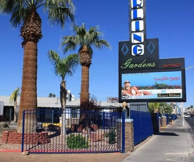 هتل Sterling Gardens