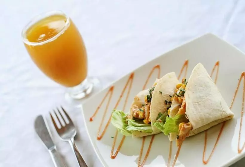 هتل Terrazas De La Candelaria