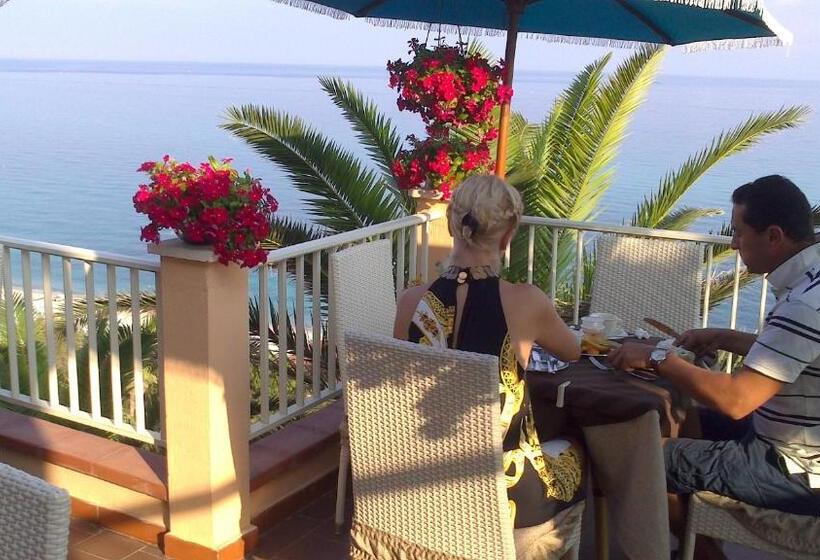فندق Terrazzo Sul Mare