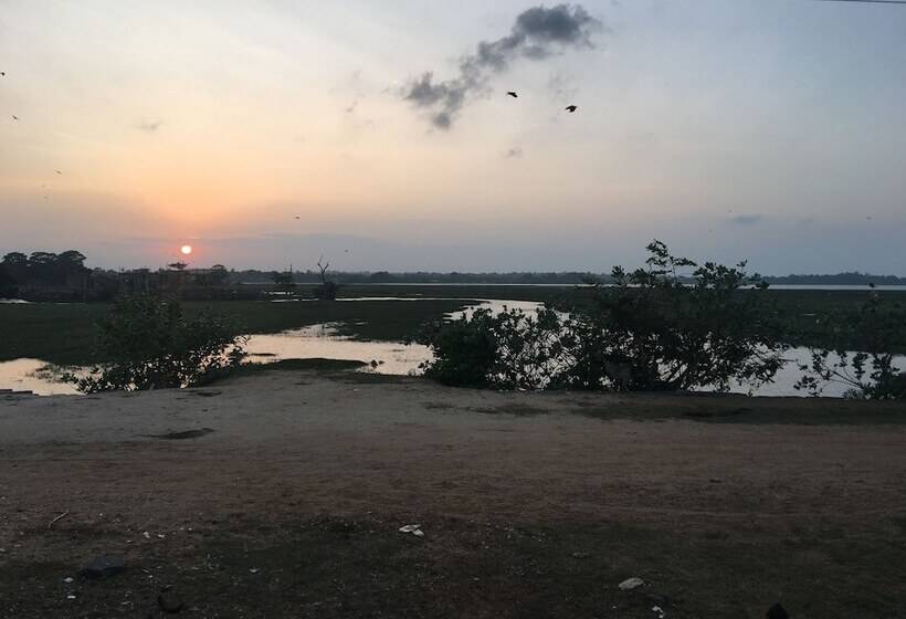 ホテル Water Edge Resort