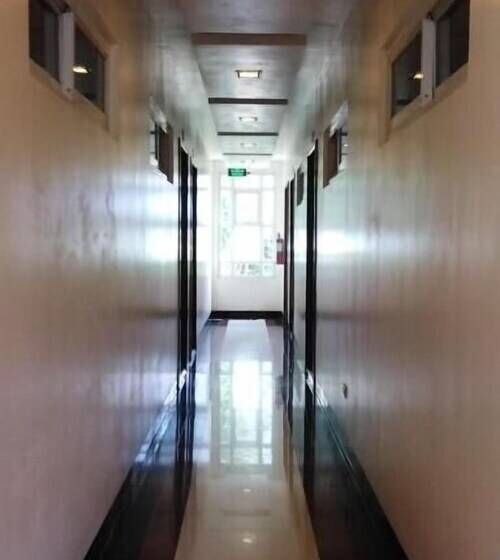 פנסיון Citrine Tourist Travel Lodge