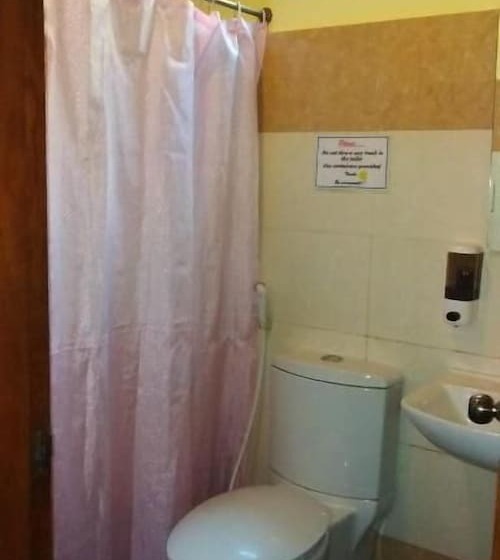 פנסיון Citrine Tourist Travel Lodge