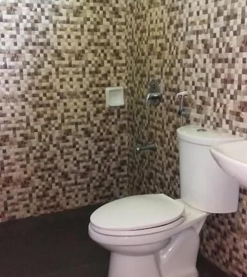 פנסיון Citrine Tourist Travel Lodge