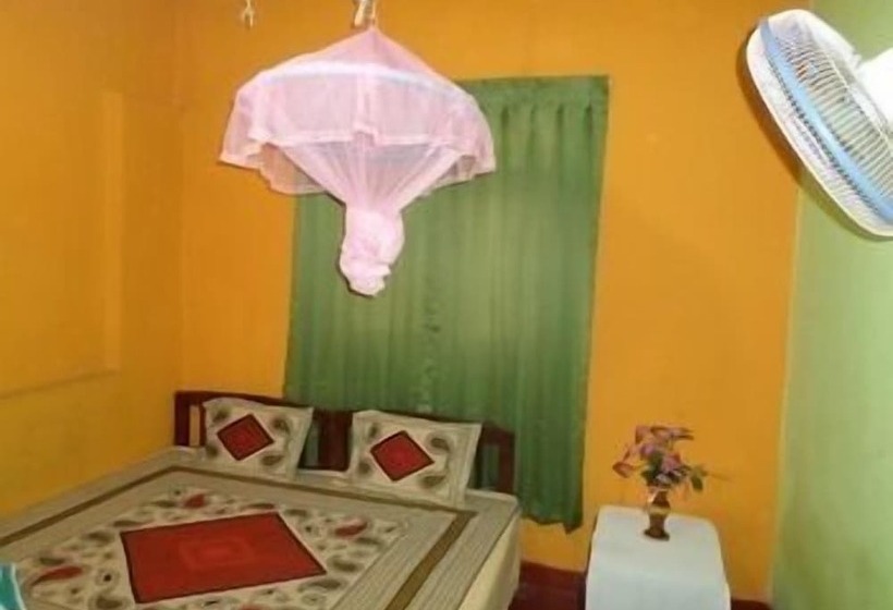 Пансион Pradeepa Guest House