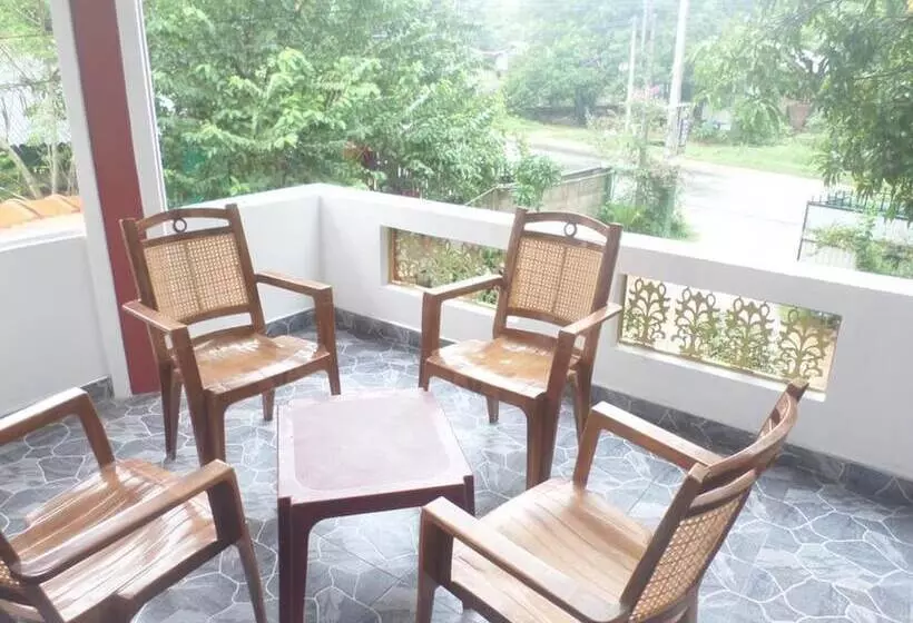 Majatalo Pradeepa Guest House